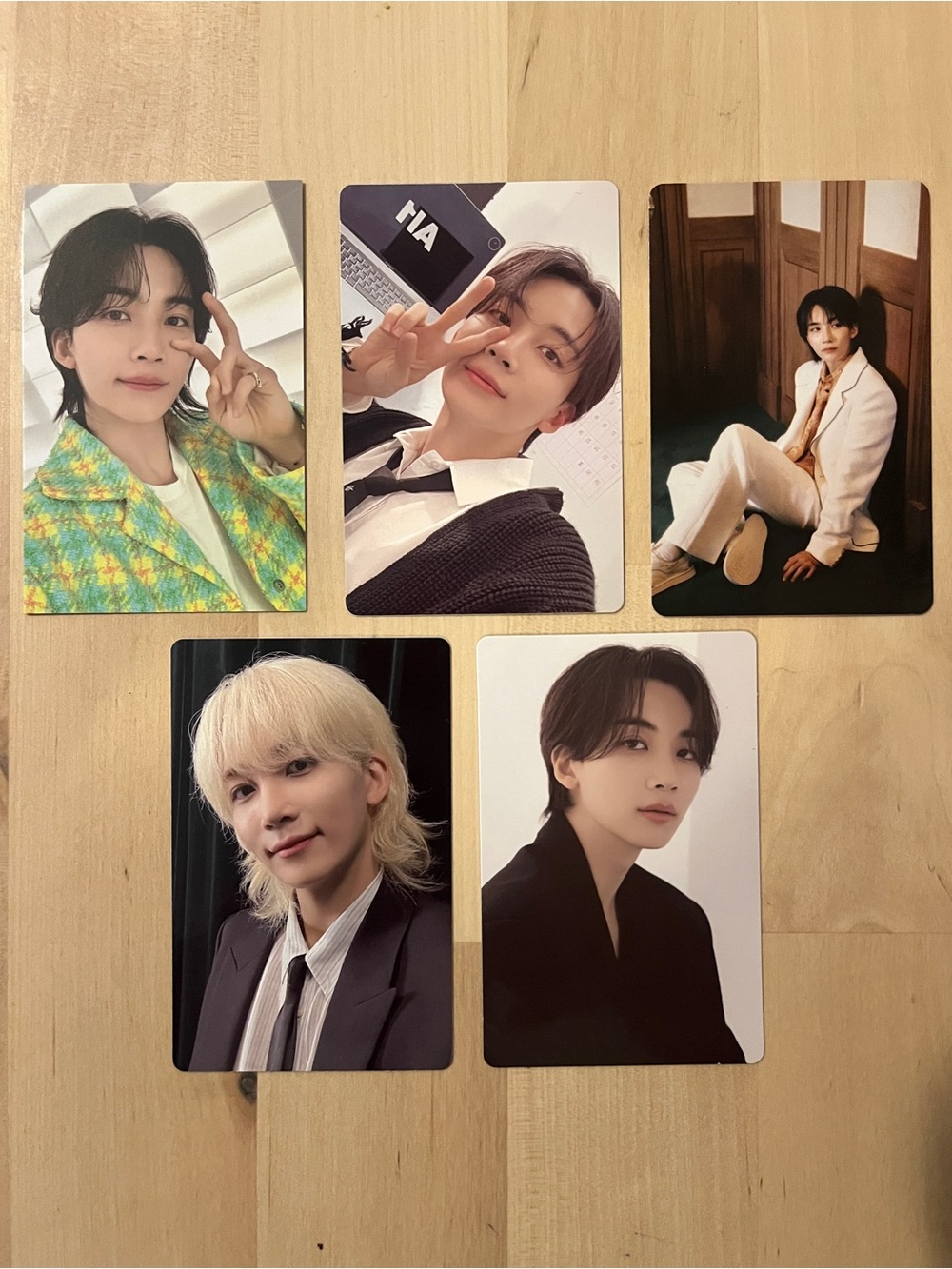 Set of 5 OFFICIAL Jeonghan of Seventeen photocards (set #1)